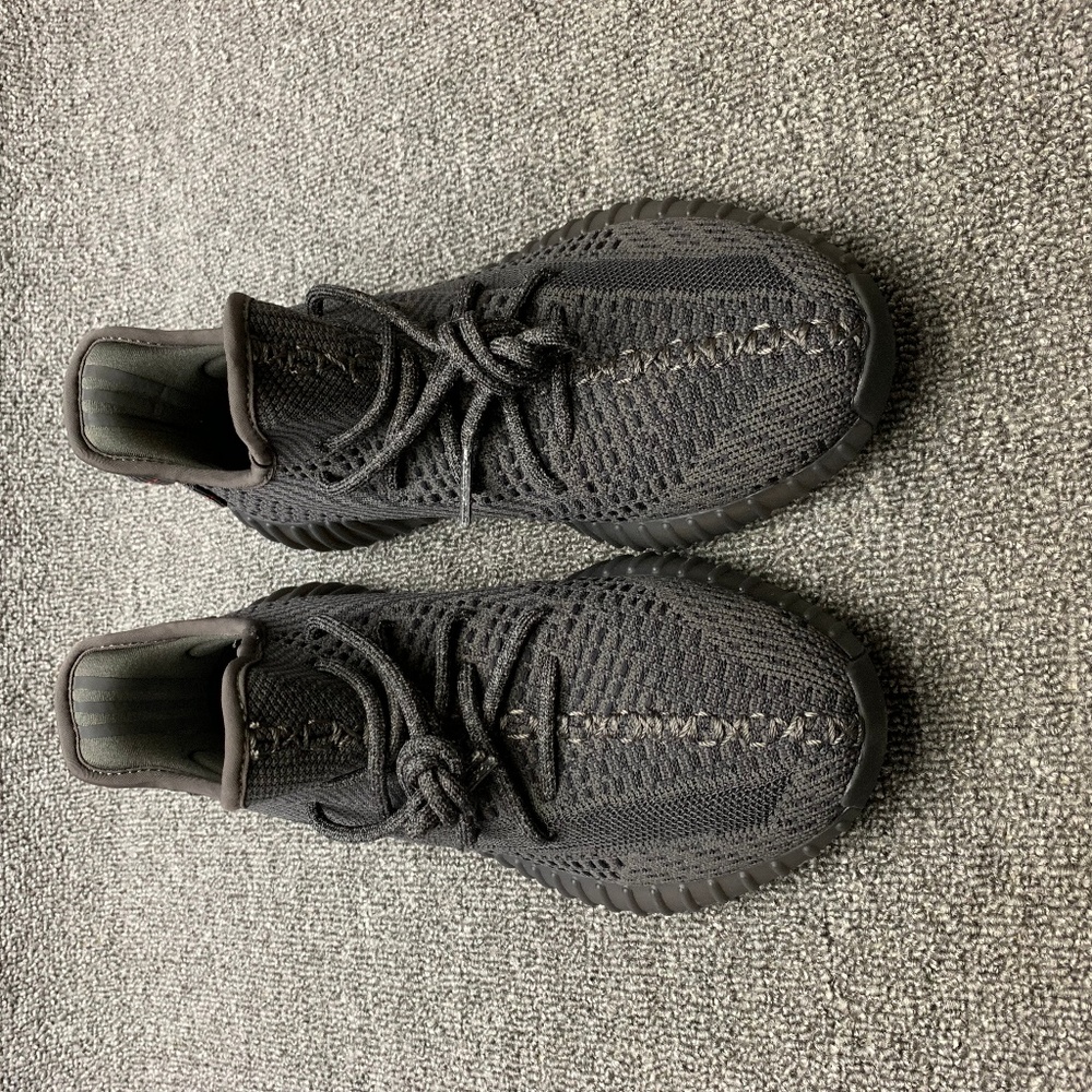 Yeezy 350 v2 Black Angel